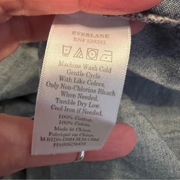 Everlane Chambray Button Down Shirt Men’s XXL Long Sleeve - Work, Casual, Office - Picture 7 of 7
